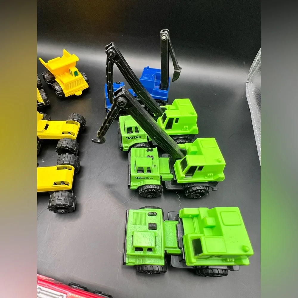 Tonka-Construction/Rescue‎ Vehicle Set-Red,Yellow, Green,Set of 14, 1992 & 1994